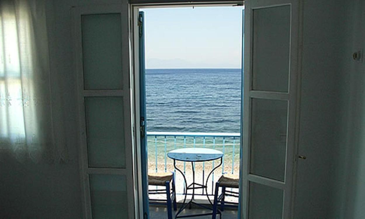Kleopatra'S Rooms Livadia  Екстер'єр фото